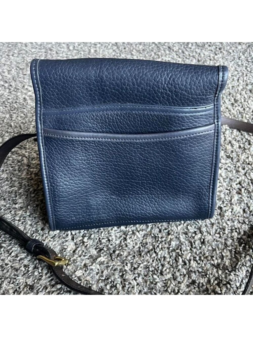 Rare Vintage Navy Blue Dooney & Bourke All-Weather Leather Essex Crossbody Bag - Picture 4 of 8